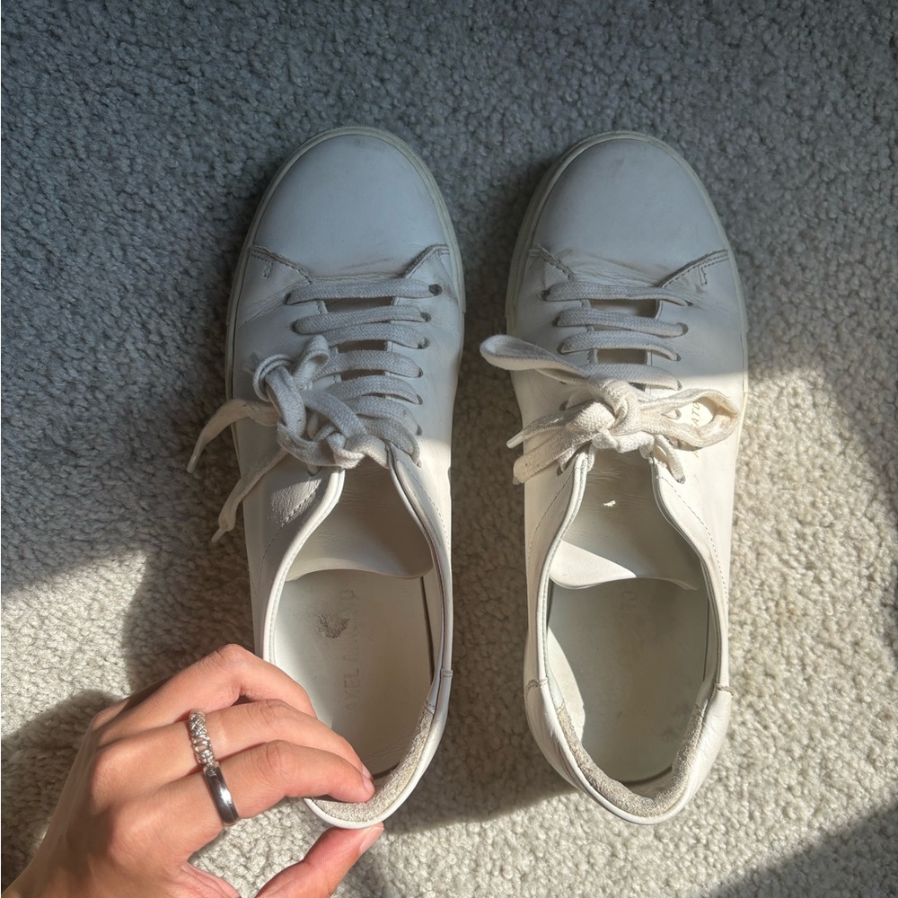 Axel Arigato - Clean 90s Triple White Leather Sneaker - Women 9/Men 7.5/EU 40